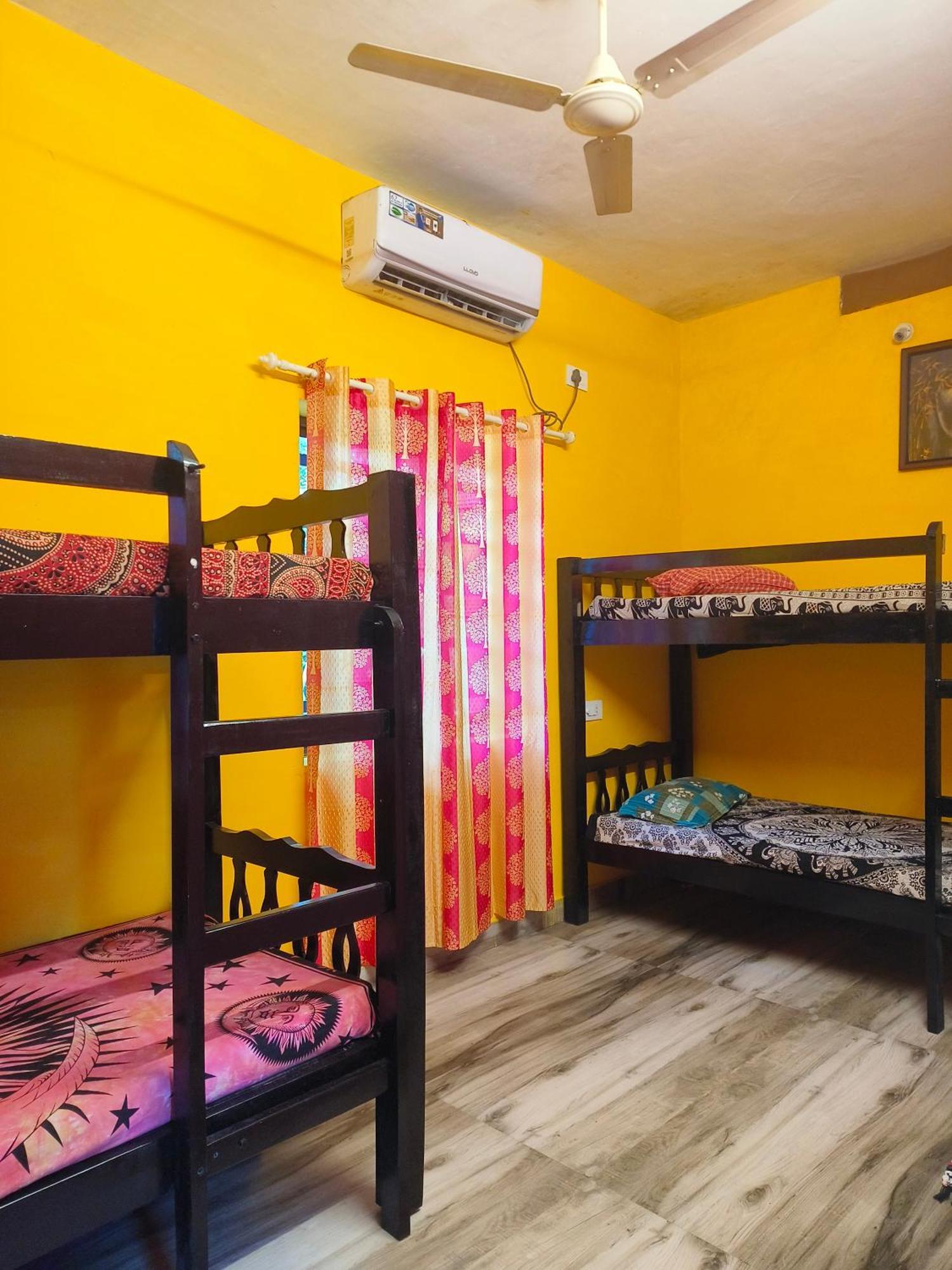 Peace And Love Beach Homestay Alappuzha Ngoại thất bức ảnh