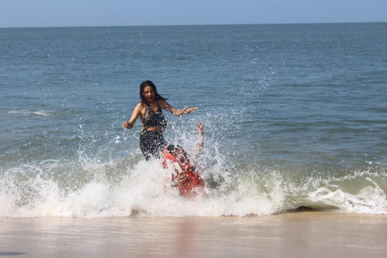 Peace And Love Beach Homestay Alappuzha Ngoại thất bức ảnh